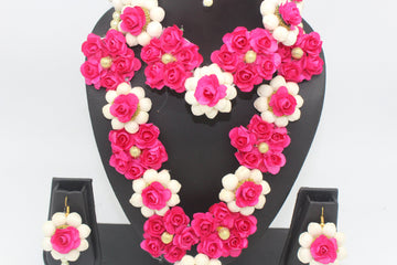 Flower jewelry/Indian jewelry for haldi/ Indian jewelry for mehndi/ jewelry for baby shower/flower jewelry/ Indian wedding jewelry