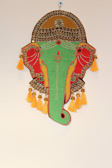 Ganesha wall hanging/door hanging/ganesha Toran/bandanwar/wedding decor/pooja decor / mehndi decoration / Diwali decoration/ pongal decor