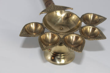 Metal Aarti Diya Pooja Oil Lamps Panchmukhi Aarti Diya with Handle with Handle Oxidized White Metal Gold Plated Deepak Puja Diya Article