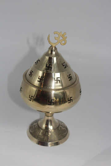 Brass Metal Oil Lamp/Akhand Diya with Stand Om and Svastikah Design/Brass DEVOTIONAL AKHAND/Brass Jali Akhannd diya for Temple Pooja