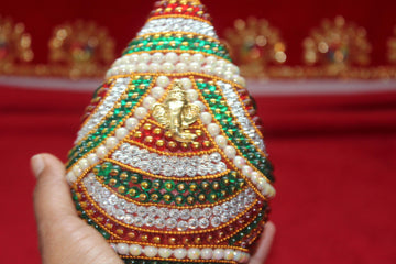 decorative Coconut/Rupoyo Nariyal/ Decorative shrifal/ Shagun Nariyal for Wedding, Engagement, Ring Ceremony, Pooja, Ganesh Sthapna,